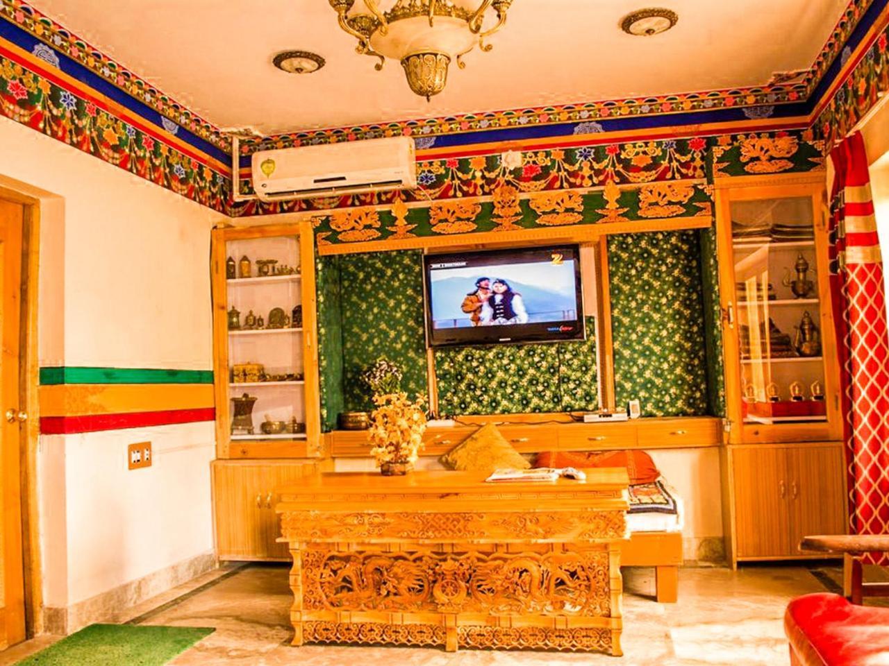 Hotel City Palace Leh Exterior foto
