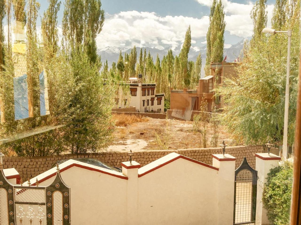 Hotel City Palace Leh Exterior foto